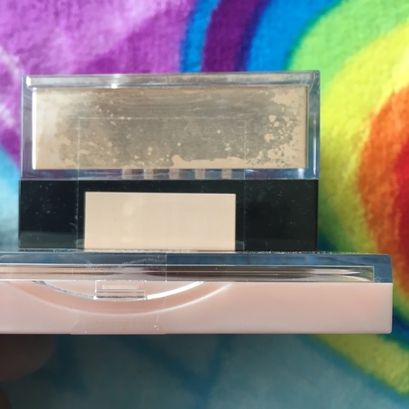 Makeup bundle - Picture 3 of 3